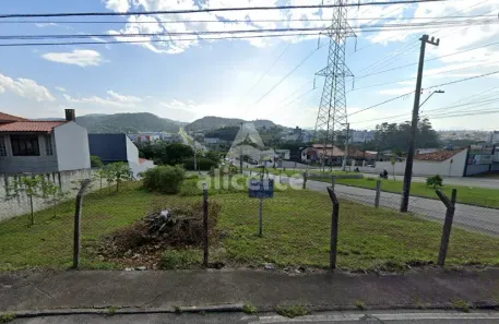 à venda, 454m² no Ipiranga, São José