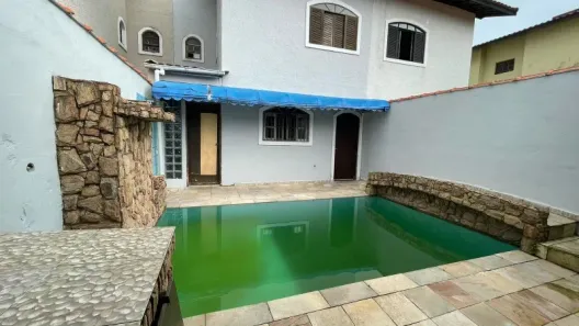Sobrado com 3 Quartos para alugar, 170m² no Satélite, Itanhaém