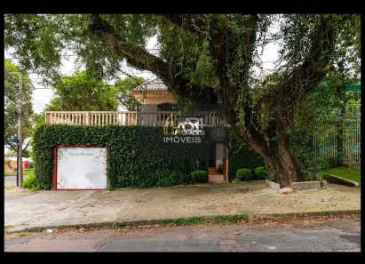 Sobrado com 3 Quartos à venda, 350m² no Cajuru, Curitiba