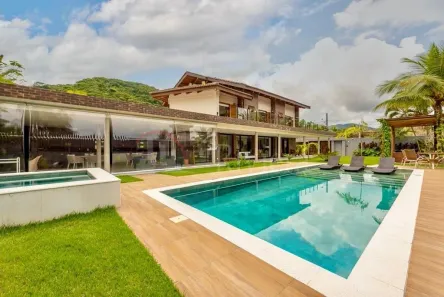 Sobrado com 5 Quartos à venda, 600m² no Bairro de Juquehy, São Sebastião