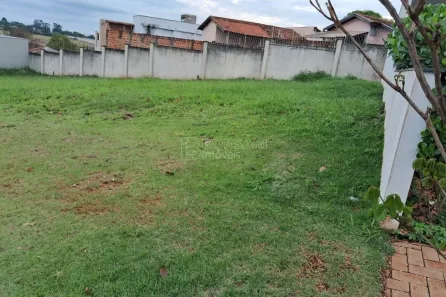 Lote/Terreno à venda, 251m² no Residencial Tivoli, Araraquara