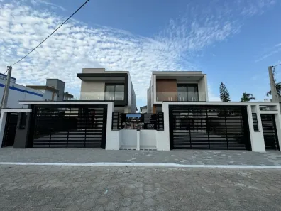 Casa com 4 Quartos à venda, 233m² no Ingleses do Rio Vermelho, Florianópolis