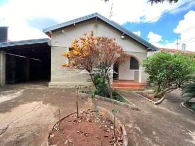 Casa com 3 Quartos à venda, 143m² no Vila Ferroviária, Araraquara