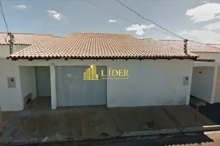 Casa com 3 Quartos à venda, 200m² no Jardim Holanda, Uberlândia