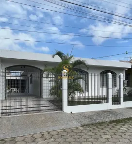Casa com 3 Quartos à venda, 240m² no Trindade, Florianópolis