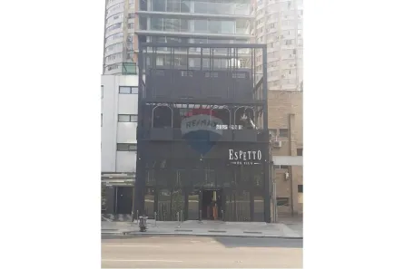 Imóvel Comercial com 8 Quartos para alugar, 600m² no Jardim Paulistano, São Paulo