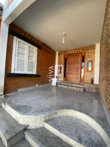 Casa com 5 Quartos para alugar, 275m² no Jardim Belvedere, Volta Redonda
