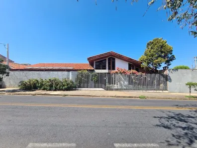 Imóvel Comercial com 3 Quartos à venda, 380m² no Jardim América, Sorocaba