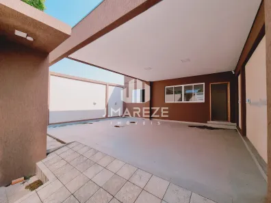 Casa com 3 Quartos à venda, 237m² no Jardim Eldorado, Apucarana