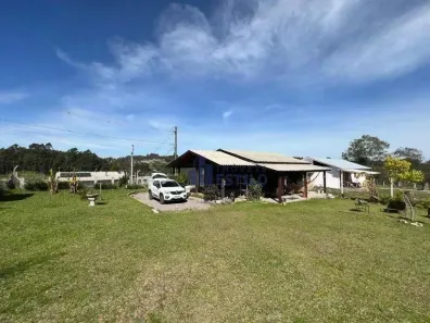 Fazenda/Sítio com 2 Quartos à venda, 60m² no Galópolis, Caxias do Sul