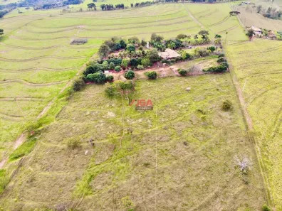 Fazenda/Sítio com 3 Quartos à venda, 60000m² no , Álvares Machado