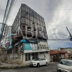 Sala Comercial para alugar, 51m² no Centro, Barbacena