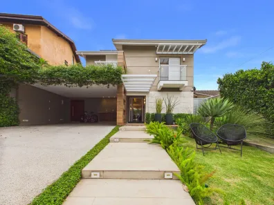 Casa de Condomínio com 4 Quartos à venda, 343m² no Alphaville, Santana de Parnaíba