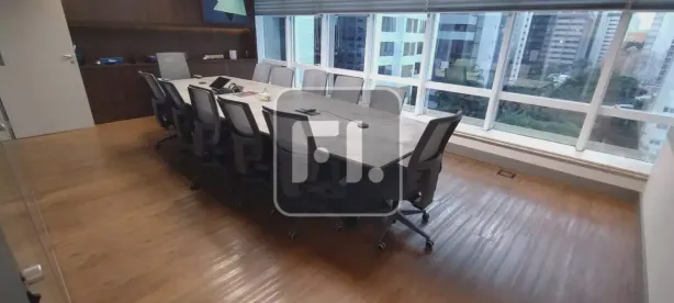 Sala Comercial à venda, 142m² no Cidade Monções, São Paulo