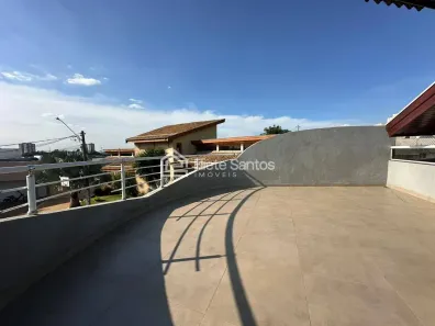 Sobrado com 4 Quartos à venda, 224m² no Jardim Primavera, Nova Odessa