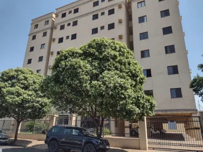 Apartamento com 2 Quartos para alugar, 47m² no Centro, Araraquara