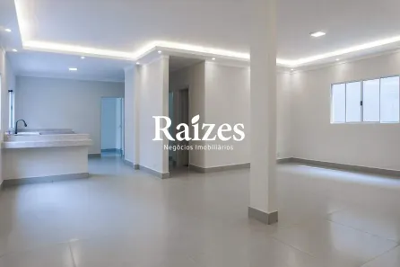 Casa com 3 Quartos à venda, 300m² no Santa Mônica, Uberlândia