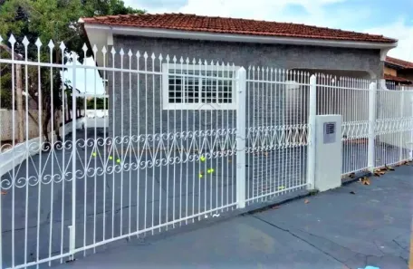 Casa com 2 Quartos à venda, 172m² no Vila Falavina, São José do Rio Preto