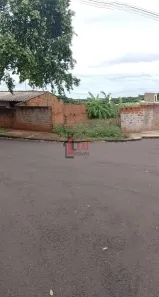 Lote/Terreno à venda, 310m² no Parque Residencial Funada, Presidente Prudente