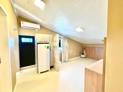 Apartamento com 1 Quarto para alugar, 35m² no Santa Mônica, Florianópolis