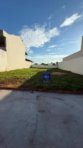 Lote/Terreno à venda, 384m² no Jardim Estoril, Bauru