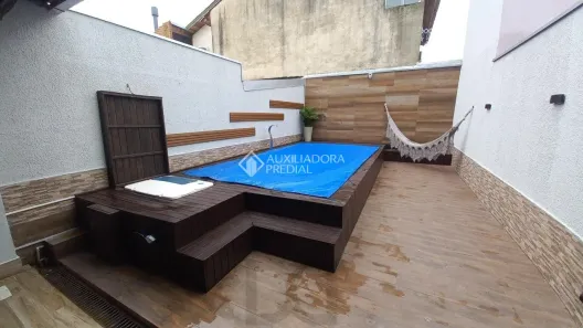 Casa com 3 Quartos à venda, 106m² no Hípica, Porto Alegre