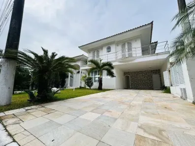 Casa de Condomínio com 5 Quartos à venda, 300m² no Jardim Acapulco, Guarujá