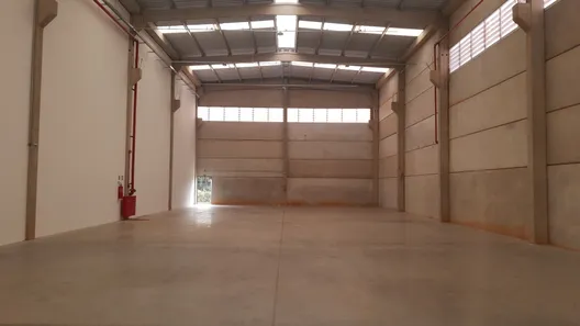 Galpão/Depósito/Armazém para alugar, 823m² no Éden, Sorocaba