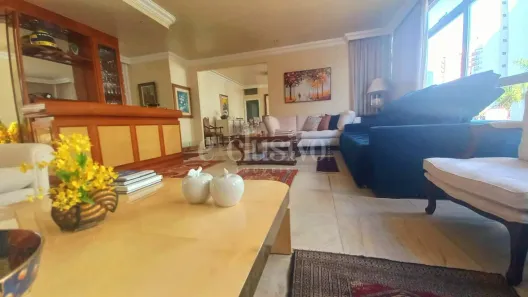 Apartamento com 3 Quartos à venda, 224m² no Centro, Florianópolis