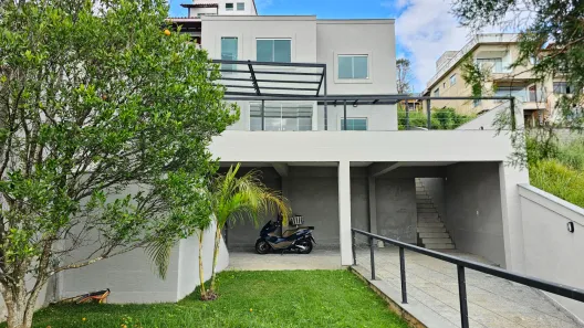Casa de Condomínio com 3 Quartos à venda, 194m² no São Pedro, Juiz de Fora