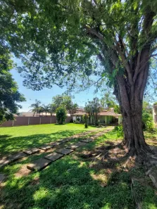 Fazenda/Sítio com 5 Quartos à venda, 94m² no Monte Carlo, Americana
