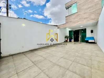 Casa com 3 Quartos à venda, 165m² no Itapoã, Belo Horizonte