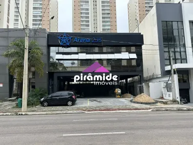 Ponto Comercial para alugar, 335m² no Condomínio Royal Park, São José dos Campos