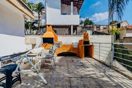 Sobrado com 2 Quartos à venda, 140m² no Vila Ipojuca, São Paulo