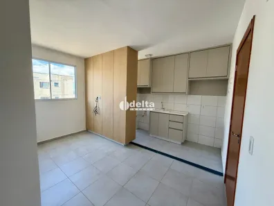 Apartamento com 2 Quartos para alugar, 45m² no Shopping Park, Uberlândia