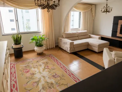 Apartamento com 2 Quartos à venda, 119m² no Centro, Jacareí