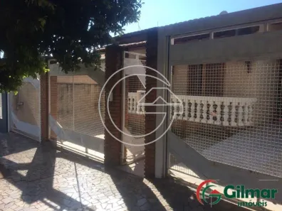 Casa com 3 Quartos à venda, 170m² no Centro, Marília