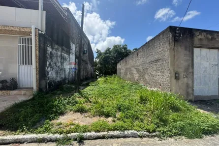 Lote/Terreno à venda, 126m² no Petrópolis, Maceió