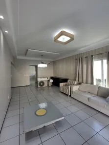 Casa com 3 Quartos para alugar, 250m² no Gurupi, Teresina