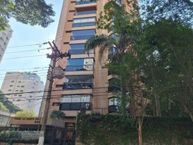 Apartamento com 3 Quartos para alugar, 143m² no Campo Belo, São Paulo