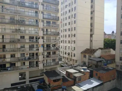 Kitnet à venda, 28m² no Centro, Rio de Janeiro