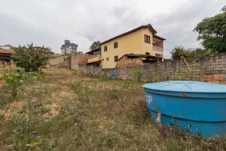 Lote/Terreno à venda, 406m² no Alvorada, Contagem
