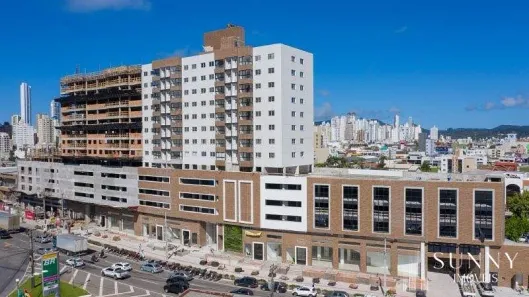 Apartamento com 2 Quartos à venda, 76m² no Centro, Balneário Camboriú
