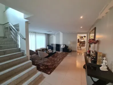 Casa de Condomínio com 4 Quartos à venda, 281m² no Jardins Madri, Goiânia