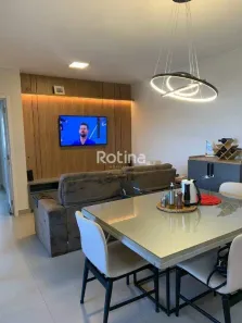 Apartamento com 3 Quartos para alugar, 98m² no Jardim Sul, Uberlândia