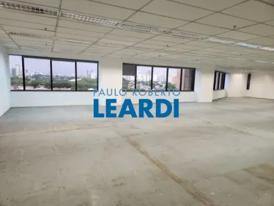 Sala Comercial à venda, 380m² no Cidade Monções, São Paulo