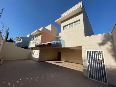 Casa com 4 Quartos à venda, 350m² no Jardim Lumen Christi, Campinas