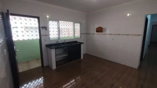 Sobrado com 5 Quartos à venda, 225m² no Helena Maria, Osasco