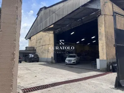 Galpão/Depósito/Armazém à venda, 1800m² no Vila Mesquita, São Paulo