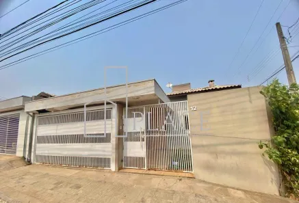 Casa com 3 Quartos para alugar, 110m² no Jardim Esplanada, Marília